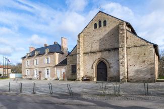 abbatiale parvis