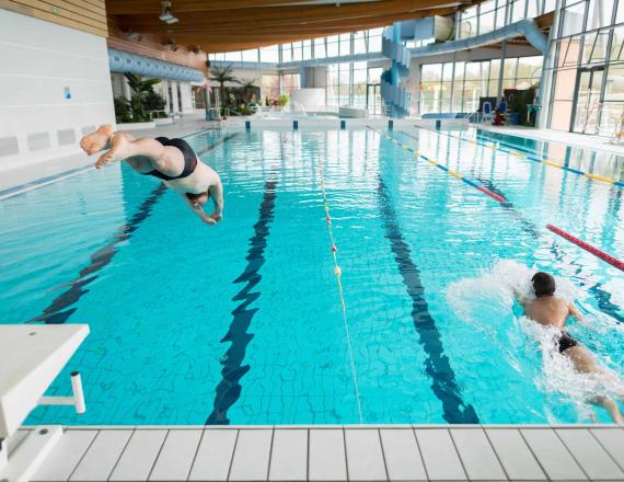 centre aquatique Grand 9 saint philbert de grand lieu piscine