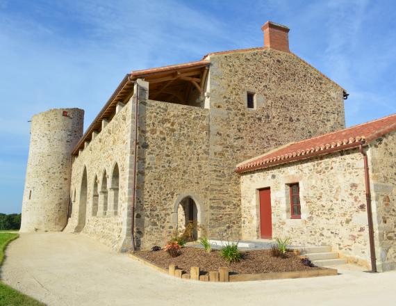 Extérieur du château de la Touche